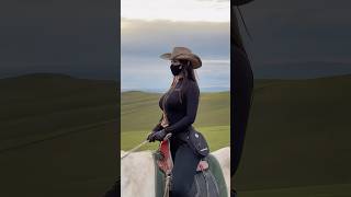 Ride a horse across the grassland and embrace the wind of freedom【MIYA🦄️】 douyin tiktok shorts [upl. by Gristede42]