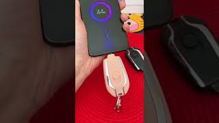 Chargeur porte clé vs chargeur iPhone standard [upl. by Reede]