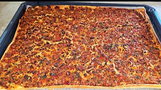 👉EN KOLAYINDAN TEPSİDE ÇITIR ÇITIR LAHMACUN 👉HAZIR YUFKADAN ÇABUCAK YAP food keşfet [upl. by Hannie525]