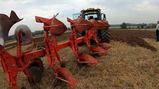 2023 JCB Fastrac 4220 Icon 66 Litre 6Cyl Diesel Tractor 235 HP with Kuhn Multimaster 123 Plough [upl. by Meehan]