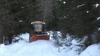 JCB Fastrac 8250 im Winterdienst [upl. by Bonnette43]