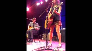 SUSANNA HOFFS quotRAININGquot LIVE UNPLUGGED AT WORLD CAFE PHILLY [upl. by Atiz]