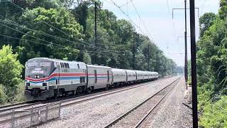 Amtraks Pennsylvanian 42 rolls into Exton with 130 PH2 in the lead [upl. by Yvette]