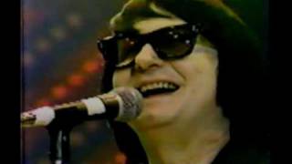 Roy Orbison Live in London  1983  3 songs [upl. by Gretta802]