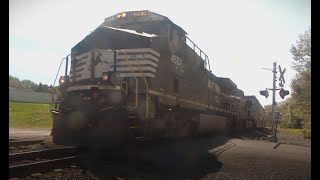 Norfolk Southern intermodal cruising through carneys crossing [upl. by Herculie]