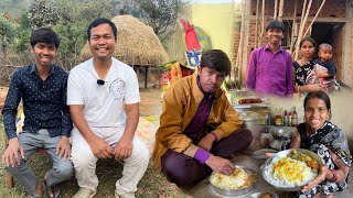 Vijay Riya Vlogs ke Ghar mai Jharkhandi Lunch kiya  Jharkhand ka Food  First Time Podcast 😂 [upl. by Rafaelle698]