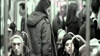 LA haine dans le métro wmv [upl. by Alicsirp589]