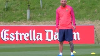 Messi continúa con el Barcelona la pretemporada en Inglaterra [upl. by Siraf]