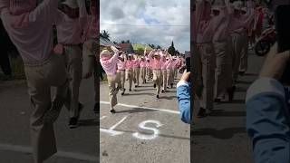 GERAK JALAN KEREN OLEH SISWA SMP DENGAN YELYEL DAN VARIASI BARISAN [upl. by Lumbye]