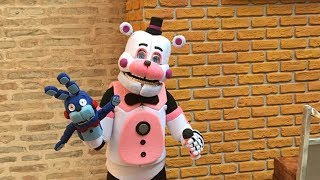 Funtime Freddy goes somewhere [upl. by Alake]