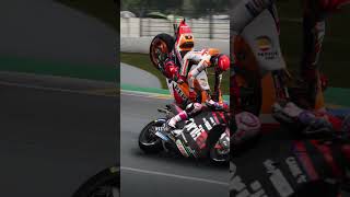 PEMBALAP PALING AGRESIF MARC MARQUEZ [upl. by Ettelra793]