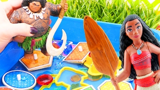 Learn with Moana 15 More Shapes as Disney Toys Moana amp Maui save Chief Tui by finding Shapes [upl. by Giverin]