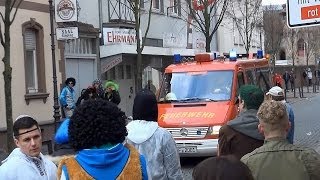 2x ELW1 FF Seligenstadt während des Rosenmontagsumzug [upl. by Davon]