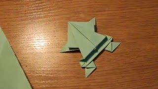 Лягушка из бумаги оригамиFrog out of paper origami [upl. by Nerrot]