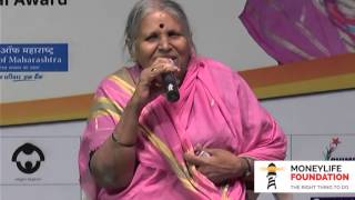 Sindhutai Sapkal Mai at International Womens Day 2016 organised by Moneylife Foundation in Pune [upl. by Barry]