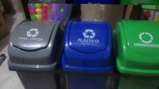 Punto Ecológico de cuatro canecas para reciclaje [upl. by Duke738]