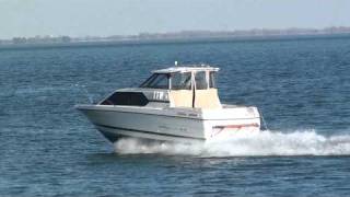 1995 Bayliner 2452 Classic [upl. by Ainoet]