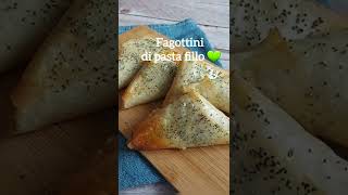 Fagottini di pasta fillo ripieni [upl. by Diann733]