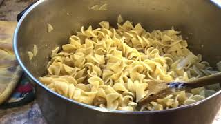 COMFORTING MEAL MADE WITH BUTTERED NOODLES createwithlinda whatsfordinner [upl. by Ennovaj554]