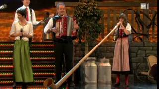 Melanie Oesch yodels Lisa Stoll plays the Alpine Horn great medley of songs [upl. by Pomfrey]