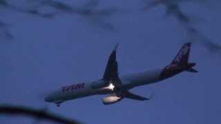 Airbus A321 TAM PTMXL landing approach Hamburg Finkenwerder [upl. by Enywad113]