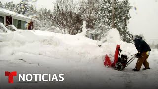 La nieve no se apiada del noroeste de EEUU  Noticias Telemundo [upl. by Lea]