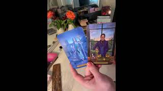 Tarot vägledning👉🏼 Arbete amp Ekonomi Direktör Youtubetittare🥳🌸 tidlös guidning [upl. by Bennir]