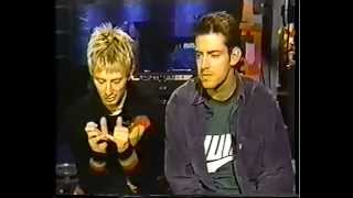 Thom Yorke amp Ed OBrien  MTV Interview 1995 Radiohead Club [upl. by Nosniv234]