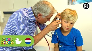 ZIEK  Kinderliedjes  Bij de Dokter  Minidisco [upl. by Aicemed]