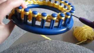 How To Cast on and knit using a circular loom [upl. by Loretta285]