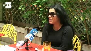 Marjane Satrapi lleva al cine su cómic quotPollo con ciruelasquot [upl. by Ettelliw126]