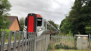 Faster Alarm Alarm Starts Skipping Mid Activation Rossett Level Crossing Wrexham 21824 [upl. by Cindi]