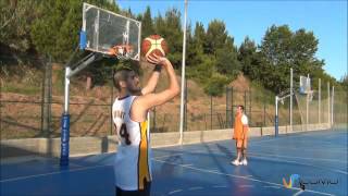 Tirar a canasta en Basket [upl. by Ennovahs]