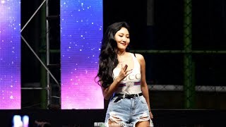 4K 180511 인덕대학교 축제 마마무 화사 직캠 Mamamoo Hwasa Fancam [upl. by Moritz]