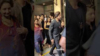 Shahrukh Khan Gauri Khan Aryan Khan And Abram khan shahrukh aryankhan gaurikhan viral shorts [upl. by Stanwood]