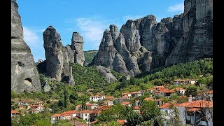 მეტეორა და სოფელი კალამბაკაMeteora and the Kalambaka village [upl. by Avot]