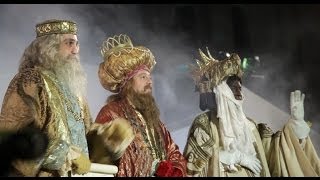 Madrid three kings parade  Cabalgata de los Reyes Magos Madrid Spain tourism  Spanish travel video [upl. by Flavia]