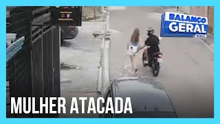 Homem é flagrado assediando jovem na rua e é preso [upl. by Enialb]