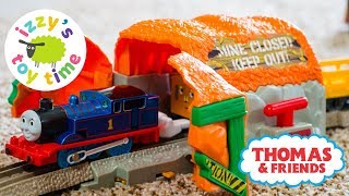 Toy Trains  Thomas and Friends Trackmaster Mystery Grab Bag  Video and Children [upl. by Yer]