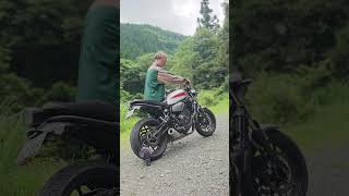 YAMAHA XSR700 stock exhaust cold start zoomh5 純正マフラー yamaha xsr700 [upl. by Yrbua]