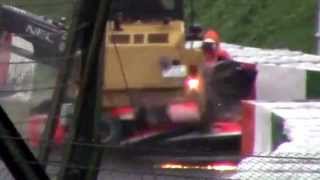 Jules Bianchi crash en direct Suzuka F1 2014 [upl. by Wagoner]