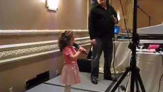 Roberta 3 years old singing quotMi scappa la pipì quot One of the firsts duets with her dad Aless [upl. by Refannej]