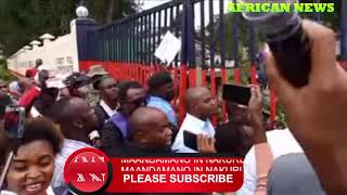 FINALLYSEE HOW THE GATES OF NAKURU POLICE STATION WERE OPENED BY ANGRY JOURNALISTS [upl. by Anna]