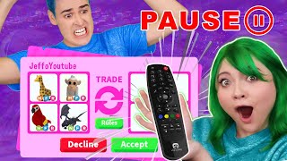 PRANKING MY BF WITH THE PAUSE CHALLENGE in ADOPT ME ROBLOX I Traded Away His DREAM PET [upl. by Walton243]