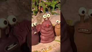 Nothing beats a bit of dirt 😋 CreatureComforts Aardman Animation Funny Shorts [upl. by Glogau]