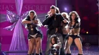 Ricky Martin  Drop It On Me Live at Victorias Secret 1080p HD [upl. by Nwahsel]