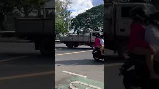 NAUNAHAN NG MOTORSIKLO ANG white canter truck shorts viral shortvideo viralvideo update [upl. by Rramed]