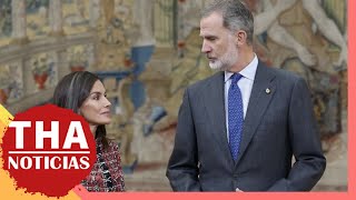 La prensa alemana destapa la forma en la que el rey Felipe VI y la reina Letizia luchan por [upl. by Doi548]