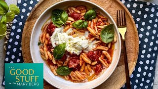 Noodle making at Eataly and Mary makes her cavatelli al sugo di pomodoro  The Good Stuff [upl. by Susanna]