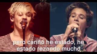 R5 feat the vamps  Counting Stars cover  live in london Subtitulado Español [upl. by Alrep152]